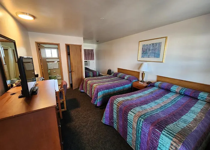 Riviera Motel